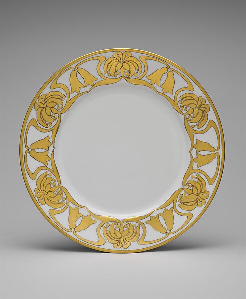 Plate, Anna B. Leonard, Porcelain, overglaze enamel decoration and gilding, American 