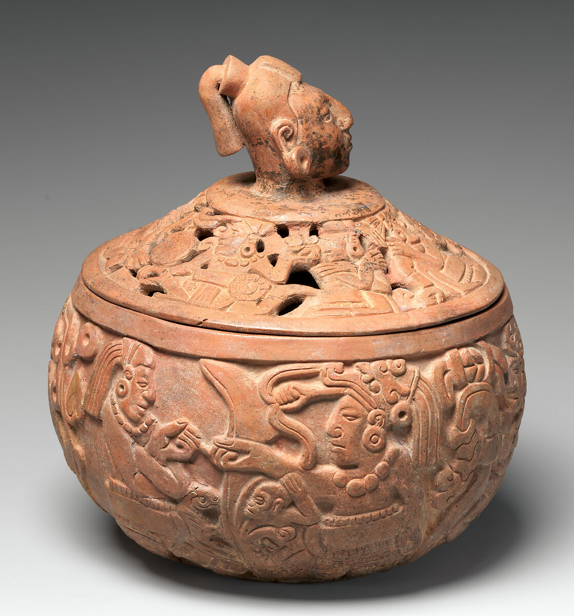 Lidded bowl with ballgame scenes, Río Blanco artist, Ceramic, slip, paint, Central Veracruz