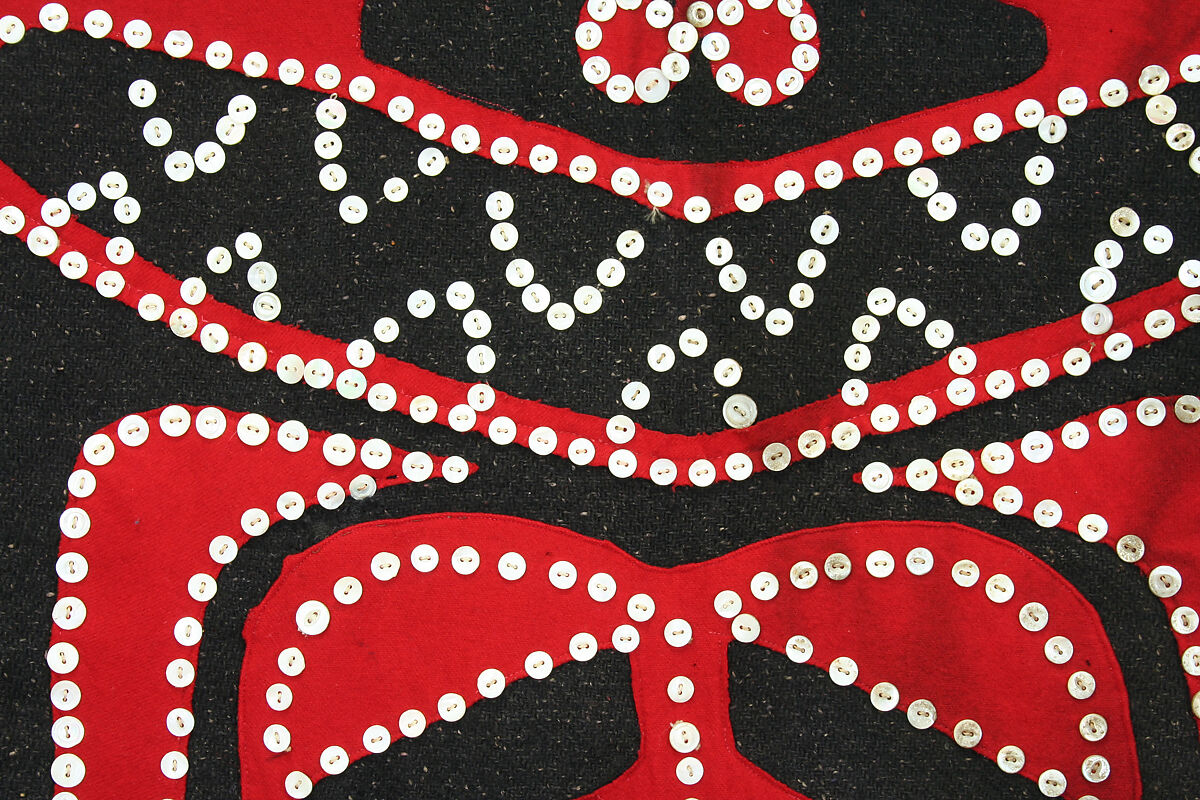Button Blanket, Wool trade cloth, shell buttons, Kagani Haida