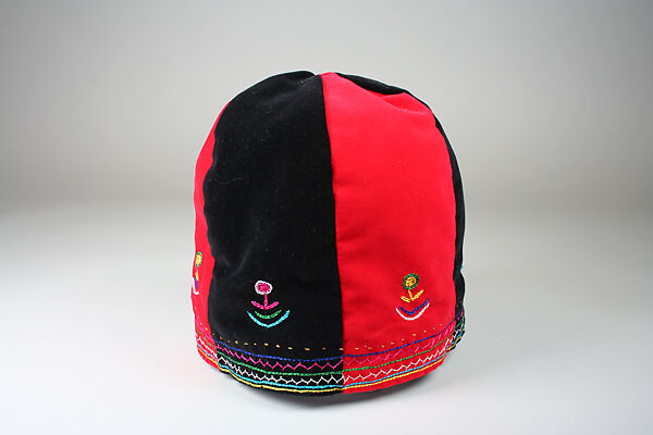 Cap, Marie-Jeanne Bacon (First Nation, Montagnais), Cotton, silk, Montagnais