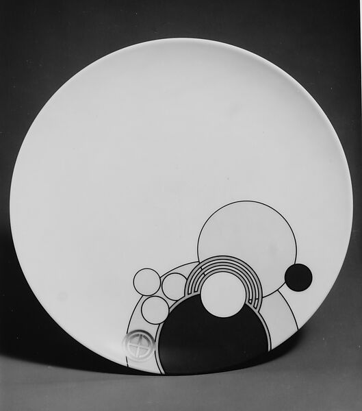 Dinner Plate, Designed by Frank Lloyd Wright (American, Richland Center, Wisconsin 1867–1959 Phoenix, Arizona), Porcelain, American, Japanese