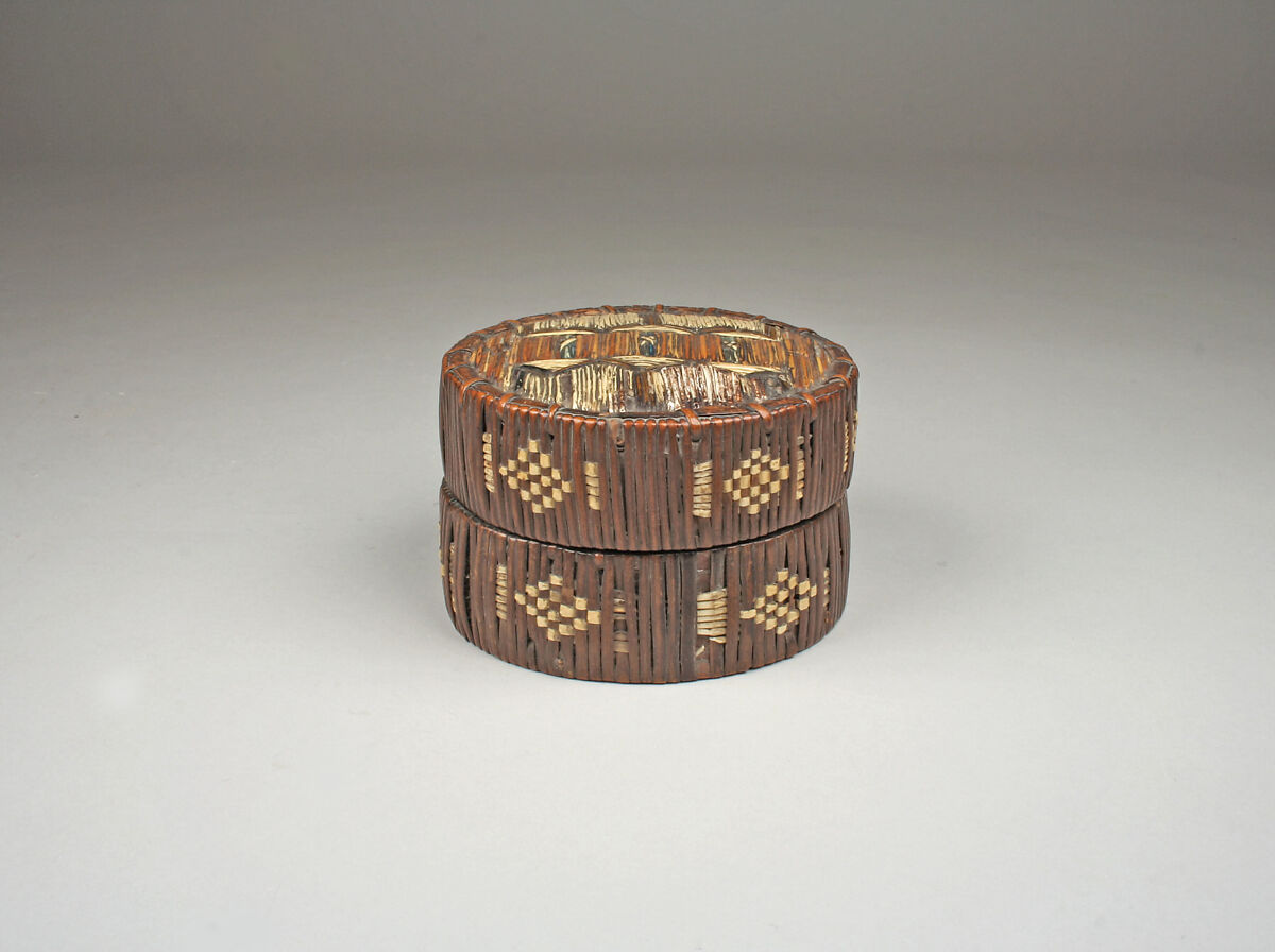 Lidded Box, Birchbark, wood, spruce root, porcupine quill, Micmac 