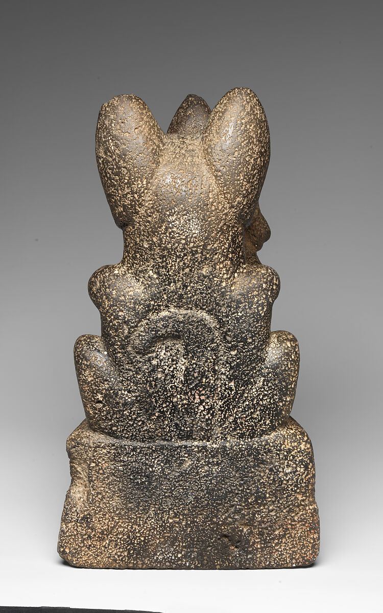 Palma with canines, Classic Veracruz artist(s), Stone, pigment (probably hematite), Classic Veracruz