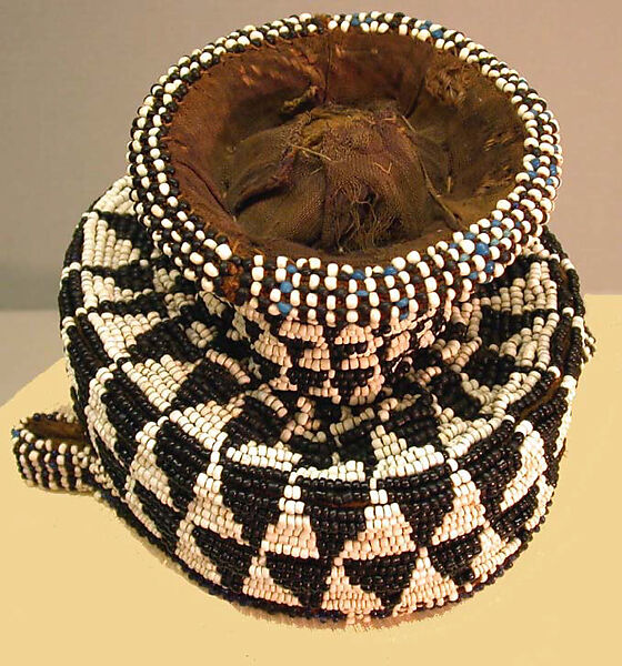 Mpaan (prestige headdress), Kuba artist, Raffia palm fiber, glass beads, Kuba peoples
