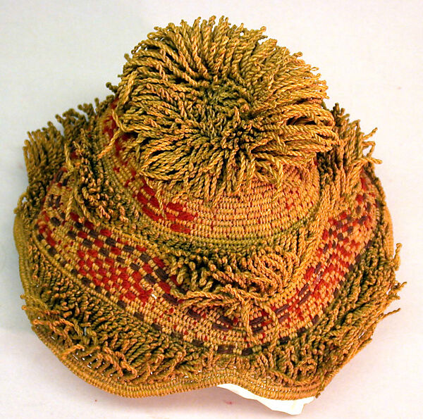 Prestige Cap (Laket mishiing), Raffia palm fiber, dyed wool yarn, Kuba 