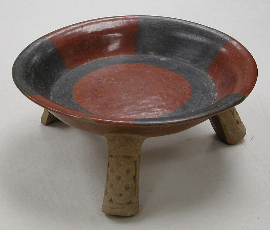 Tripod Plate, Ceramic, Aztec 