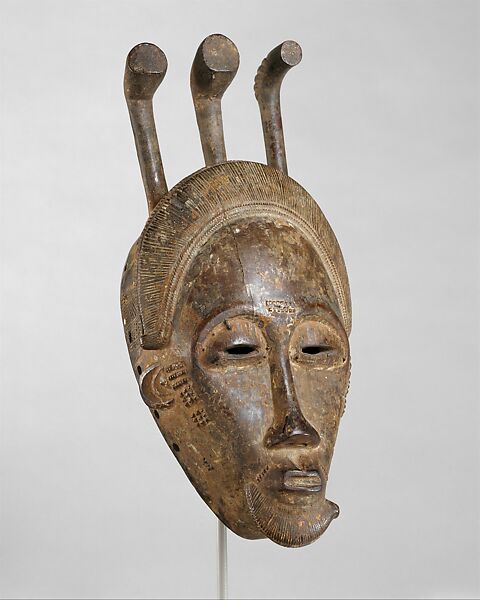 Portrait Mask (Mblo), Baule artist  Baoulé, Wood, pigment, Baule