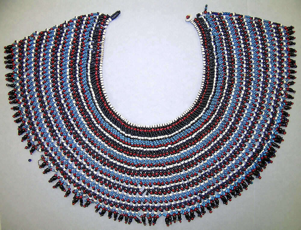 Collar (Ingqosha), Sinew, glass beads, button, Xhosa or Mfengu peoples 