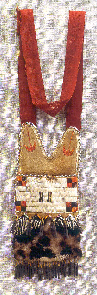 Shot Pouch, Deer (?) skin, bird pelt, porcupine quill, glass beads, metal, cotton, Mesquakie 