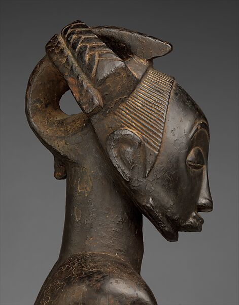 Singiti (commemorative portrait of a chief), Hemba artist, Wood, pigment, Hemba
