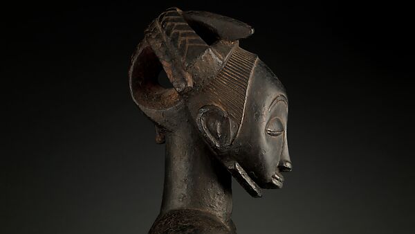 Singiti (commemorative portrait of a chief), Hemba artist, Wood, pigment, Hemba