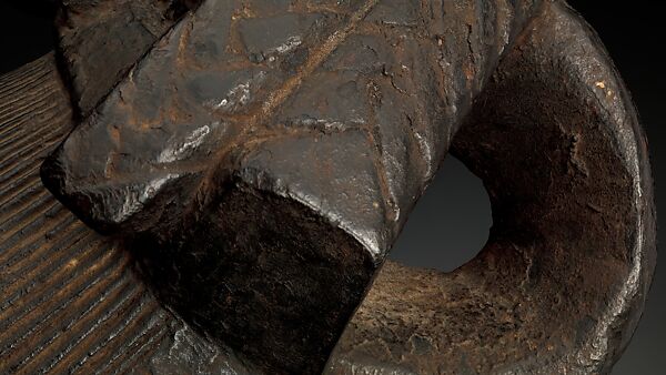 Singiti (commemorative portrait of a chief), Hemba artist, Wood, pigment, Hemba