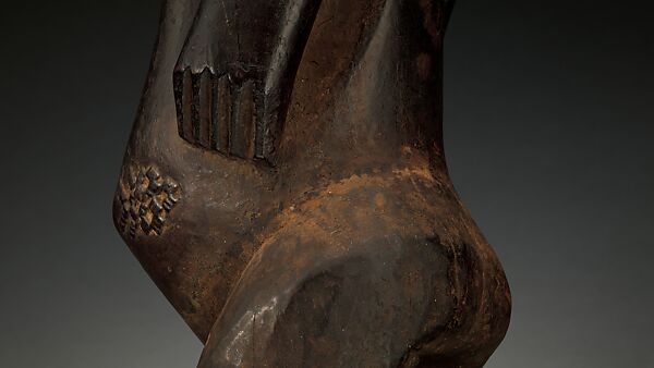 Singiti (commemorative portrait of a chief), Hemba artist, Wood, pigment, Hemba