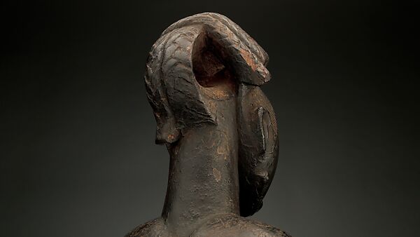 Singiti (commemorative portrait of a chief), Hemba artist, Wood, pigment, Hemba