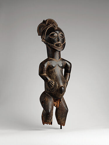 Commemorative figure