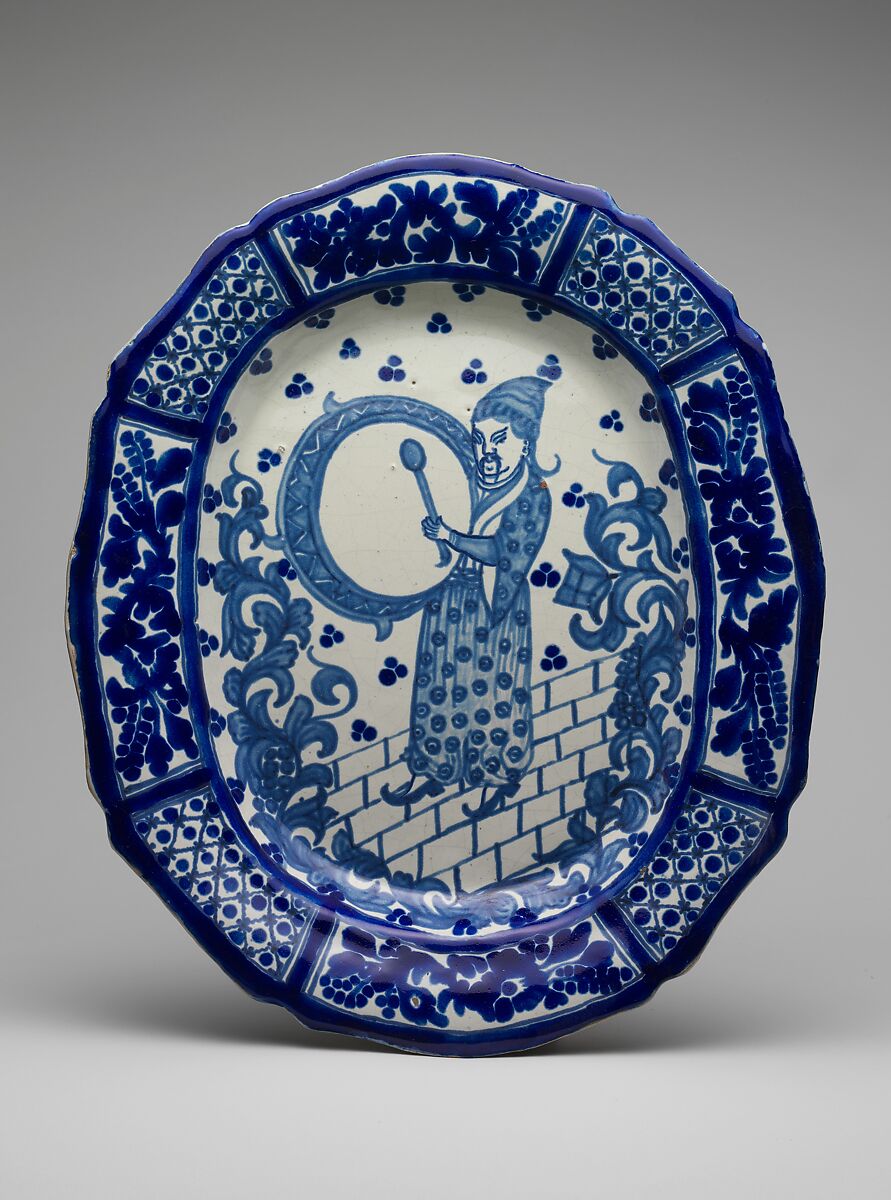 Dish, Tin-glazed earthenware, Mexican 