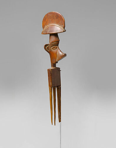 Comb (yisanunu)