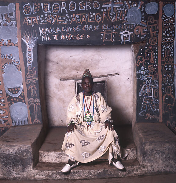 Priest of Oluorogbo, Ife, Nigeria, Phyllis Galembo (American, born 1952), Chromogenic Print 