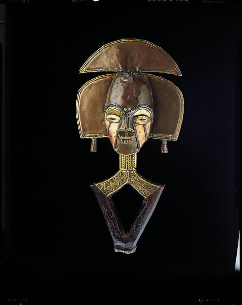 Element from a Reliquary Ensemble, Wood, copper, brass and pigments, Kota peoples, Ndassa group 