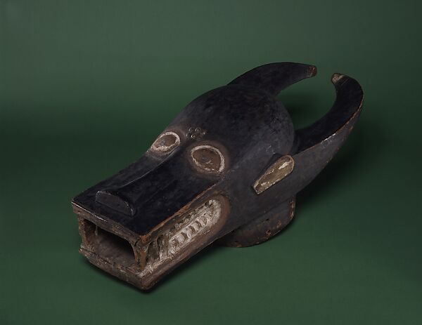 Mask for Men's Association (probably Bo nun amuin), Wood, paint and tacks, Baule or Lagoon peoples 