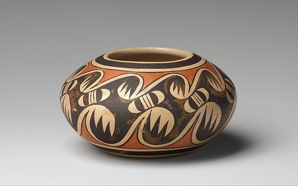 Jar, Fannie Nampeyo (Native American, Hopi-Tewa, 1900–1987), Ceramic, paint, Hopi 