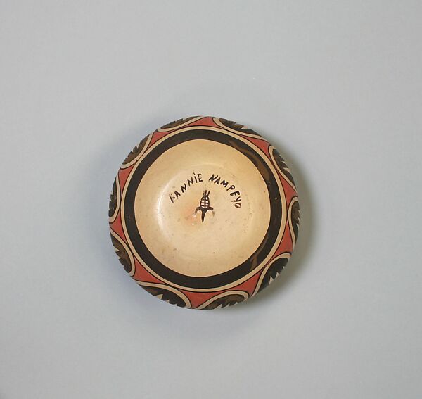 Jar, Fannie Nampeyo (Native American, Hopi-Tewa, 1900–1987), Ceramic, paint, Hopi