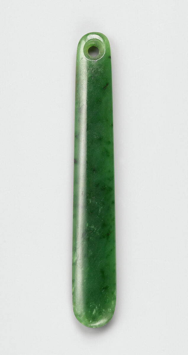 Ear Ornament or Pendant (Kuru), Greenstone (nephrite), Maori people 