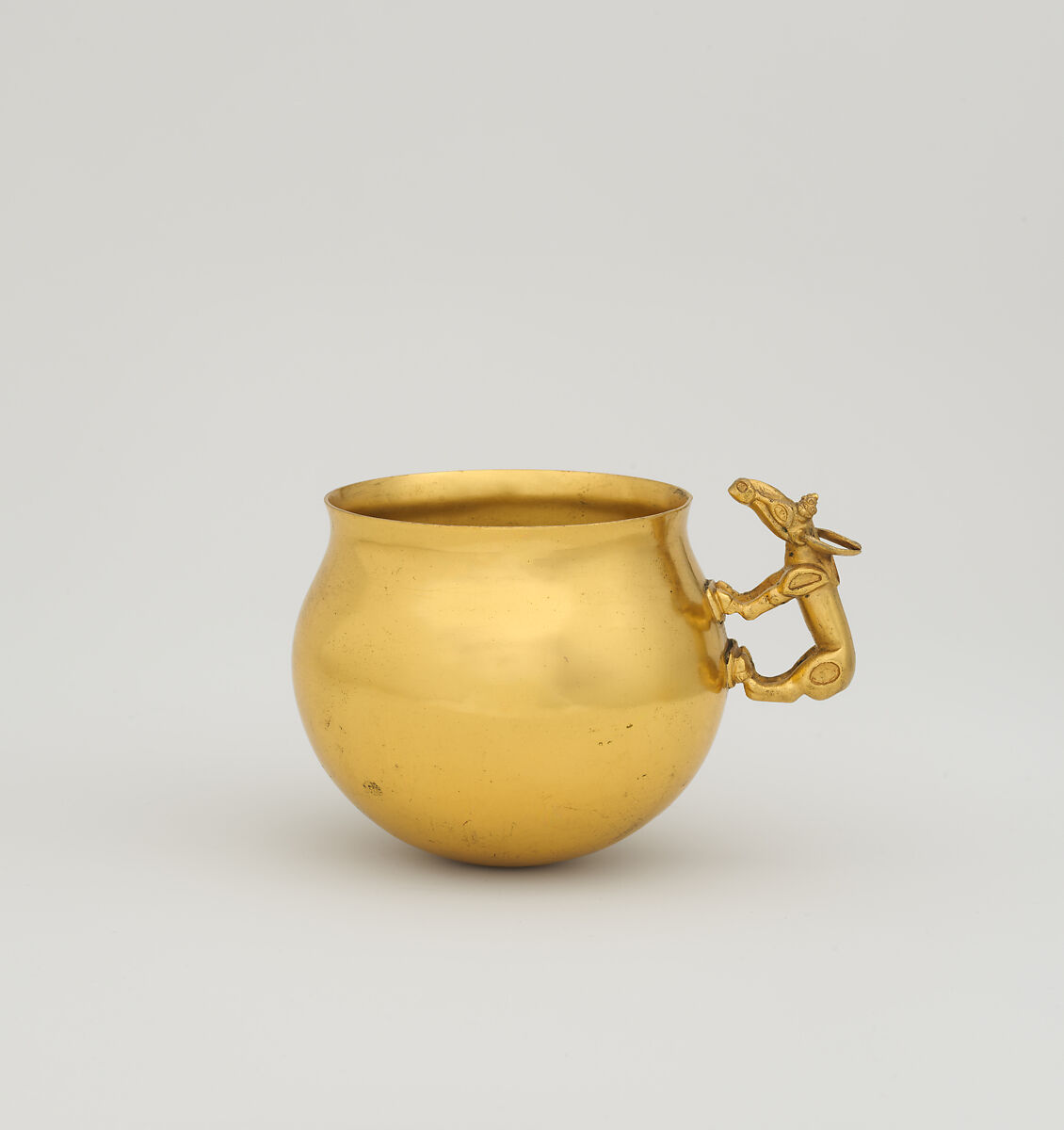 Reproduction of a Sarmatian cup with animal handle, Electrotype, turquoise 