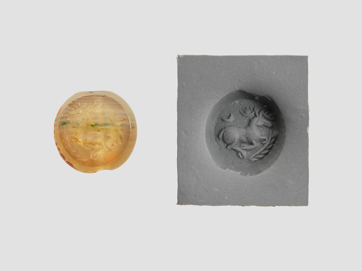 Stamp seal, Chalcedony, milky, Sasanian 