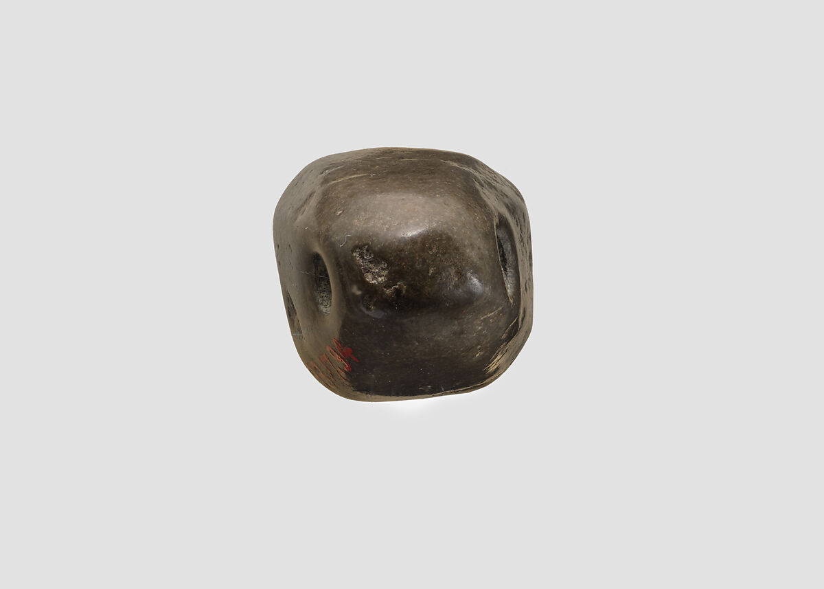Stamp seal (octagonal pyramid, worn) with cultic scene, Feldspar, gray, Assyrian