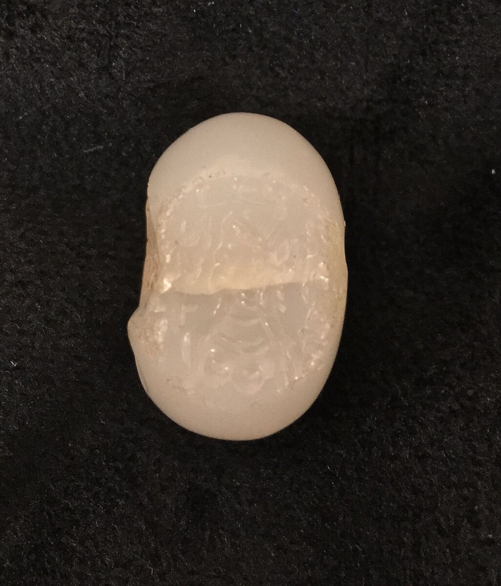 Stamp seal, Chalcedony, milky, Sasanian