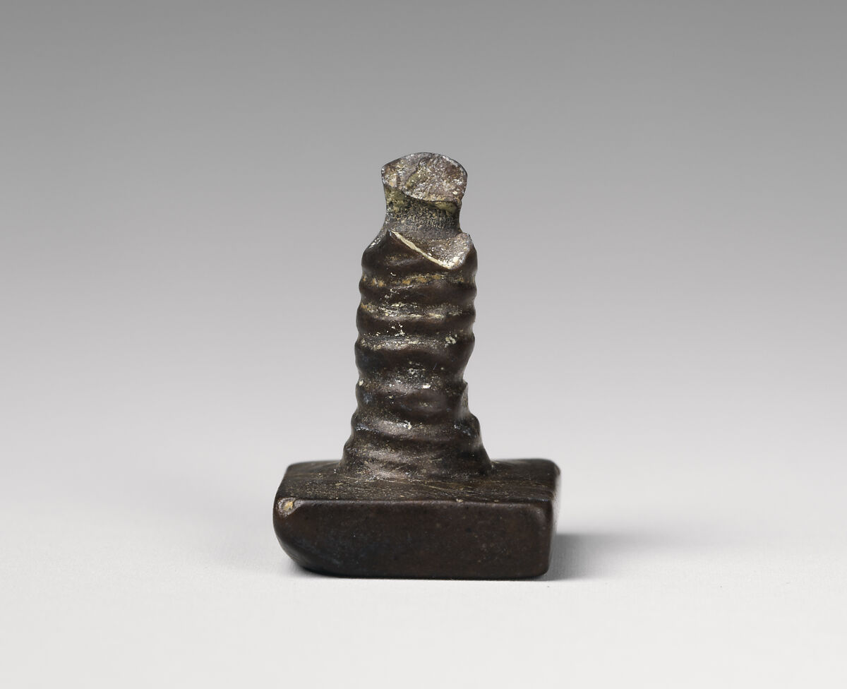 Square plaque seal with stalk handle, Hematite, black, Old Assyrian Trading Colony