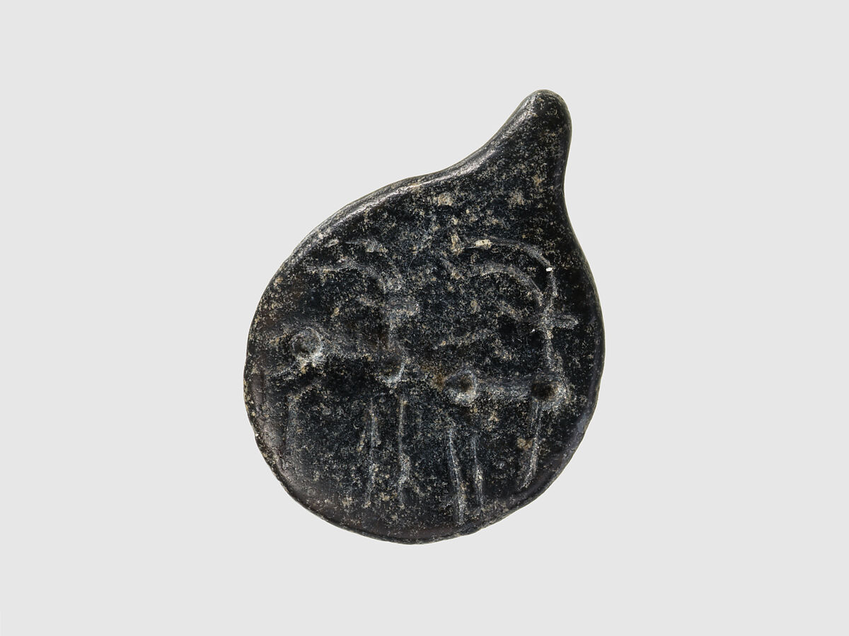 Drop-shaped (tanged) pendant seal and modern impression: quadrupeds, Black-green chlorite or steatite