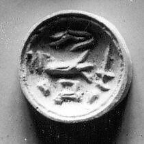 Double convex discoid (bulla) seal engraved on two faces