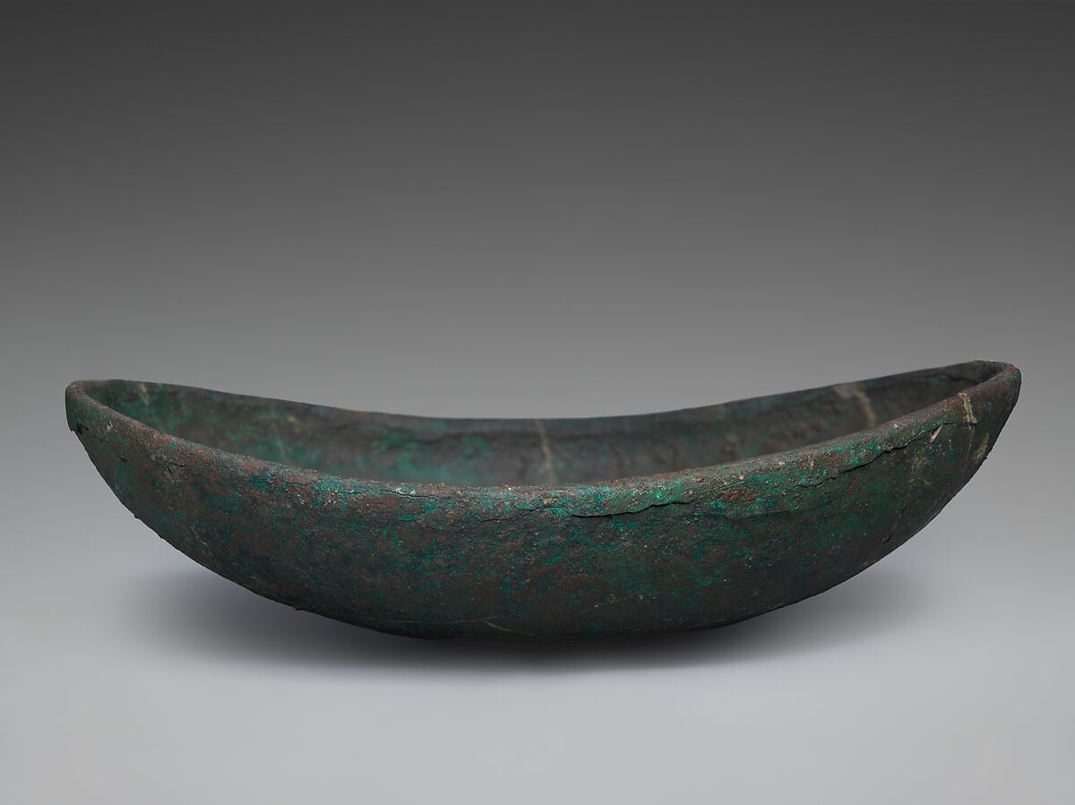 Oval bowl, Bronze, Sasanian 