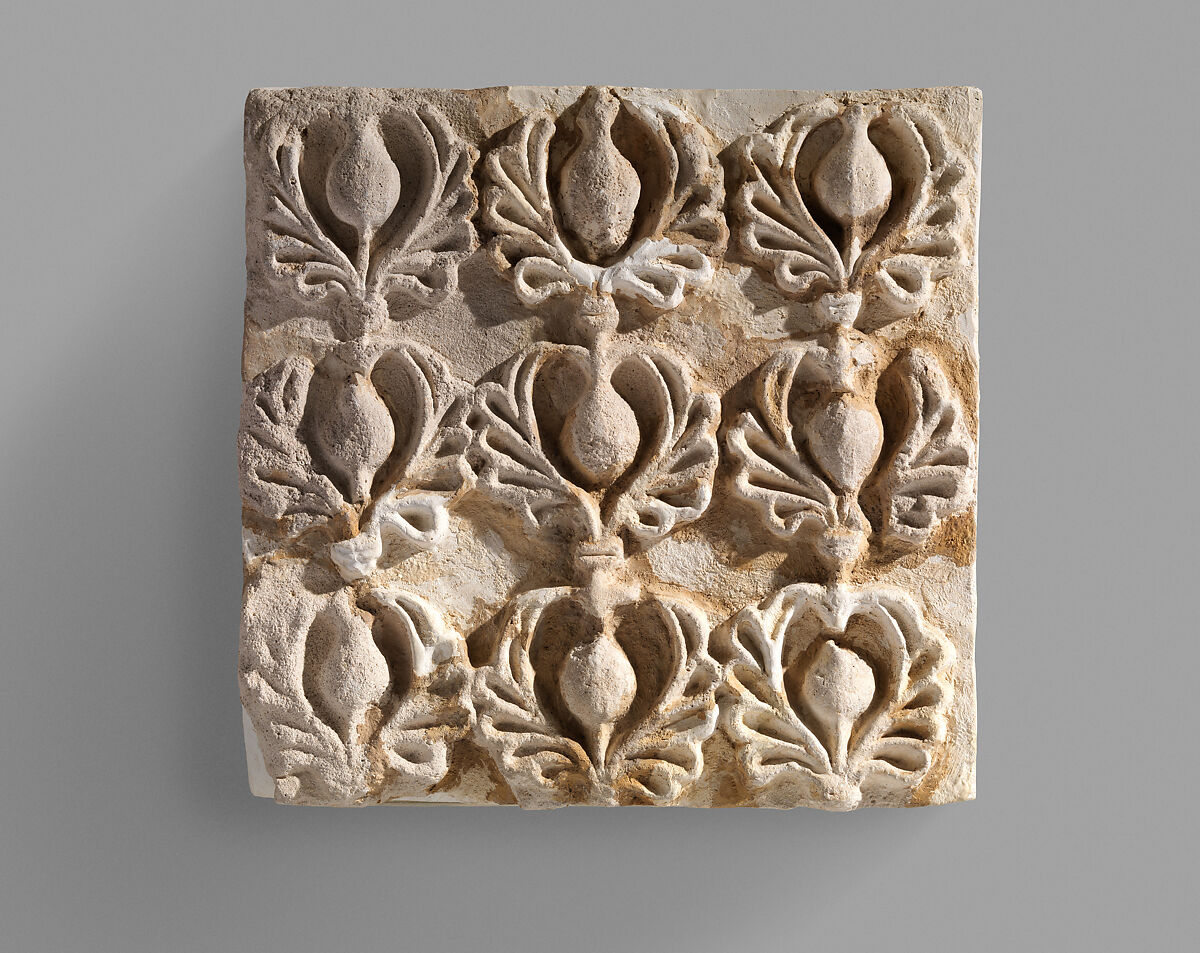 Wall decoration with pomegranates in palmettes, Stucco, Sasanian 