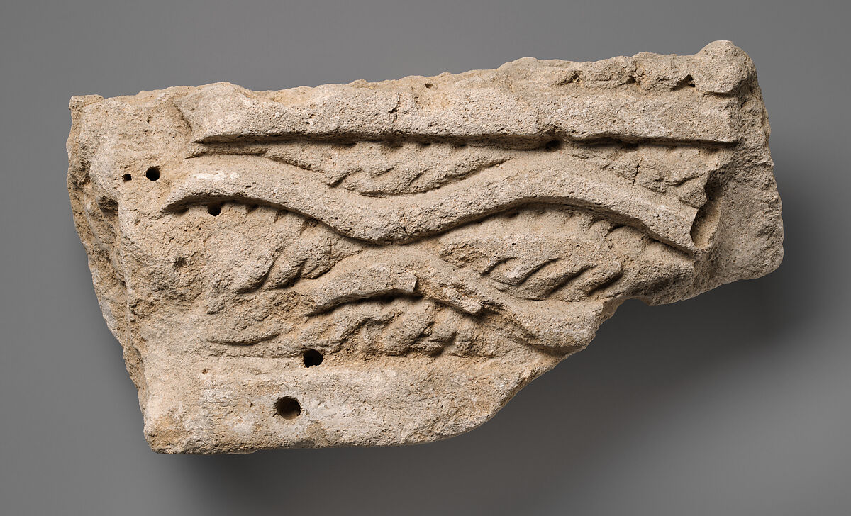 Relief fragment, Stucco, Sasanian or Islamic 