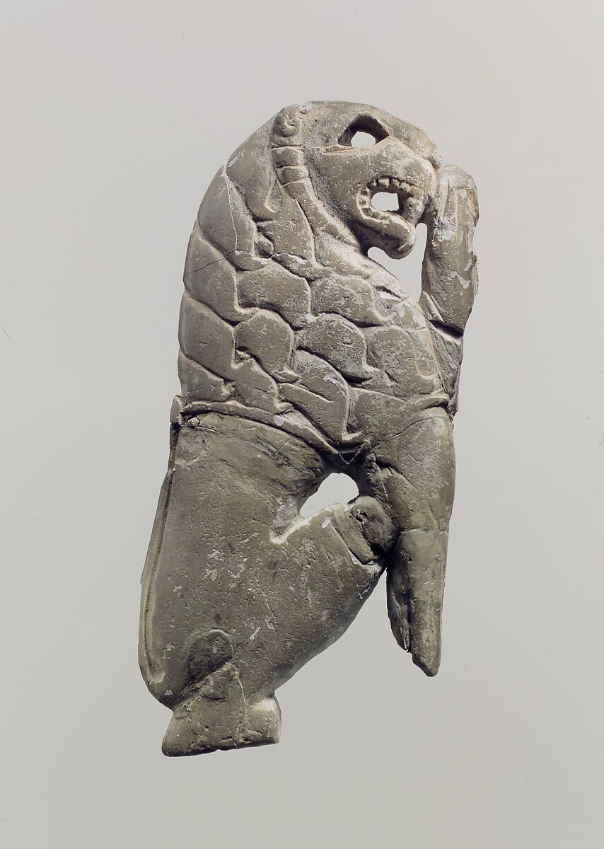 Furniture plaque: lion, Ivory (hippopotamus), Old Assyrian Trading Colony 