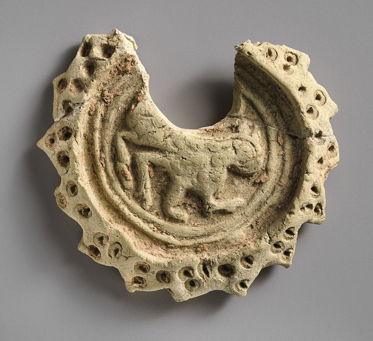 Vessel lid, Ceramic, Sasanian or Islamic 