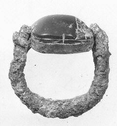 Scarab seal ring