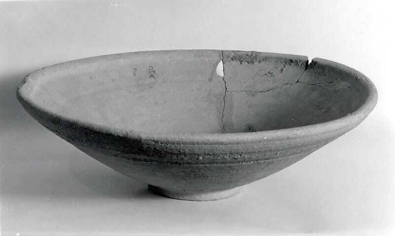 Dish, Ceramic, Canaanite 