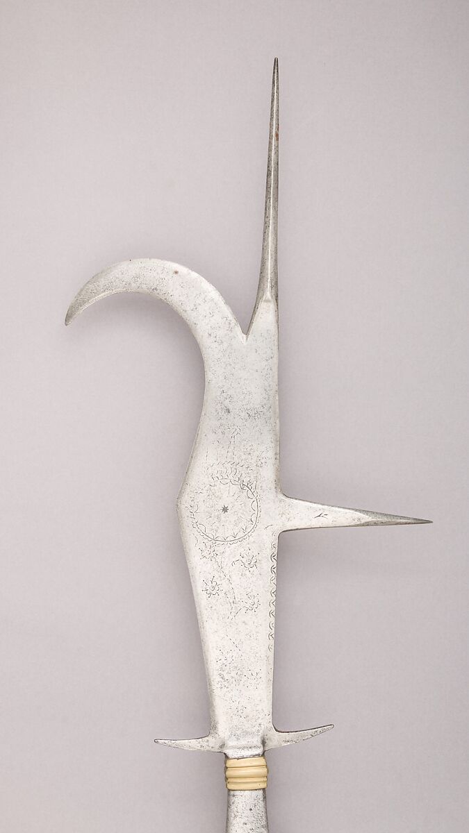 Guisarme, Steel, wood, textile (velvet), brass, Italian