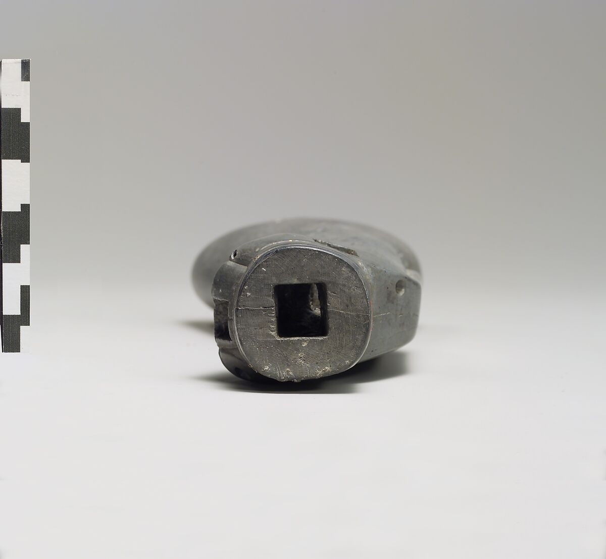 Furniture support: lion's leg, Ivory (hippopotamus), Old Assyrian Trading Colony