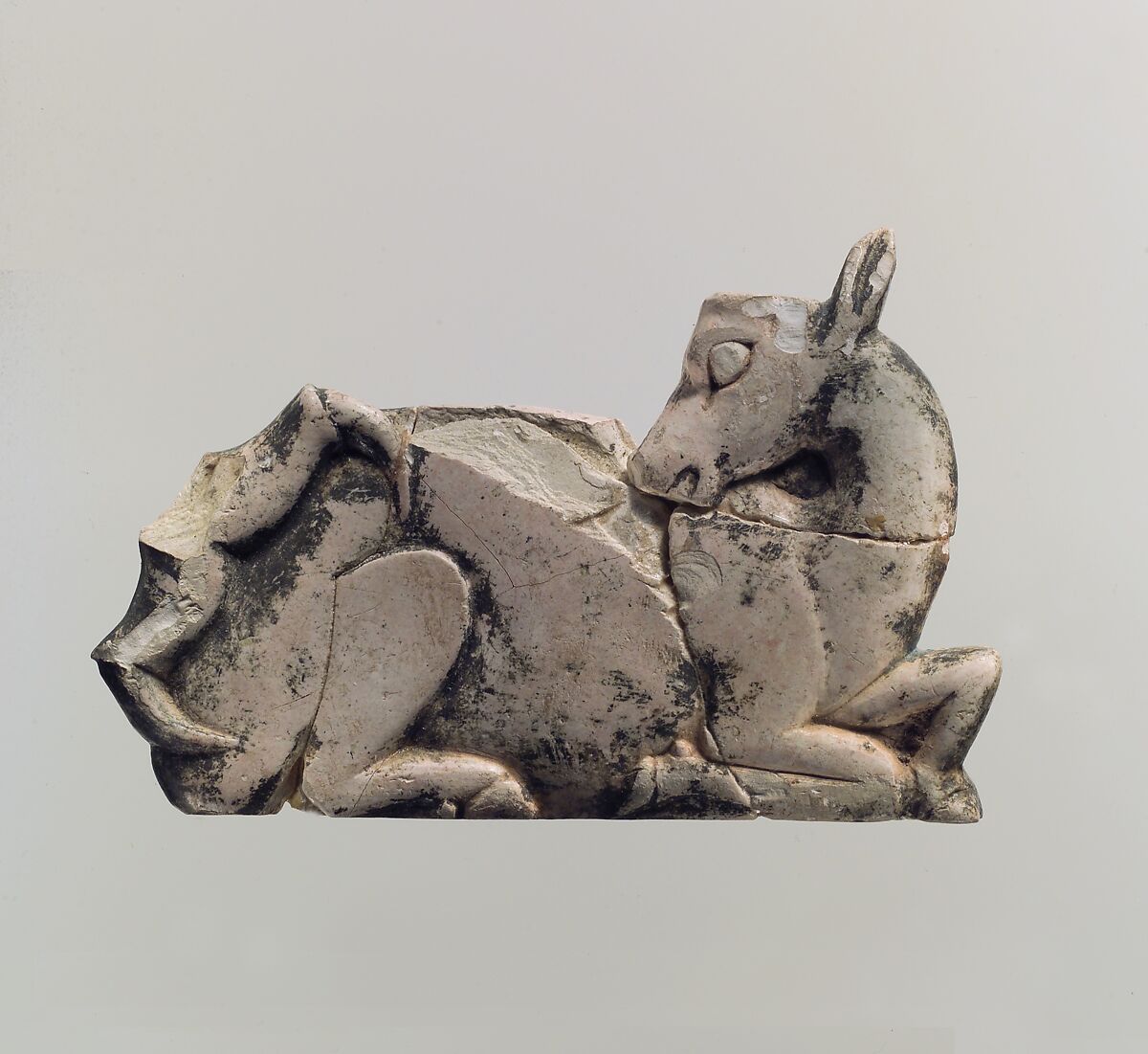 Furniture plaque: deer, Ivory (hippopotamus), Old Assyrian Trading Colony 