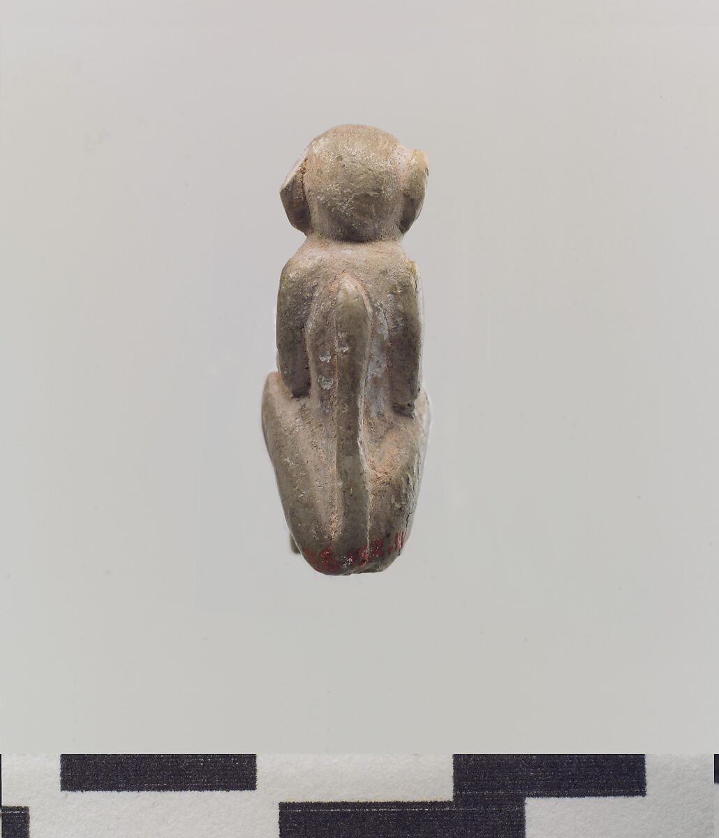 Monkey holding vessel, Ivory, Old Assyrian Trading Colony