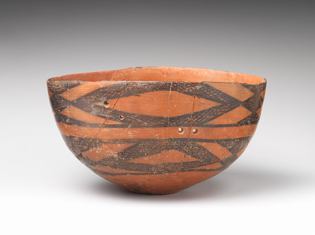 Bowl with cross-hatched decoration, Ceramic, paint, Iran