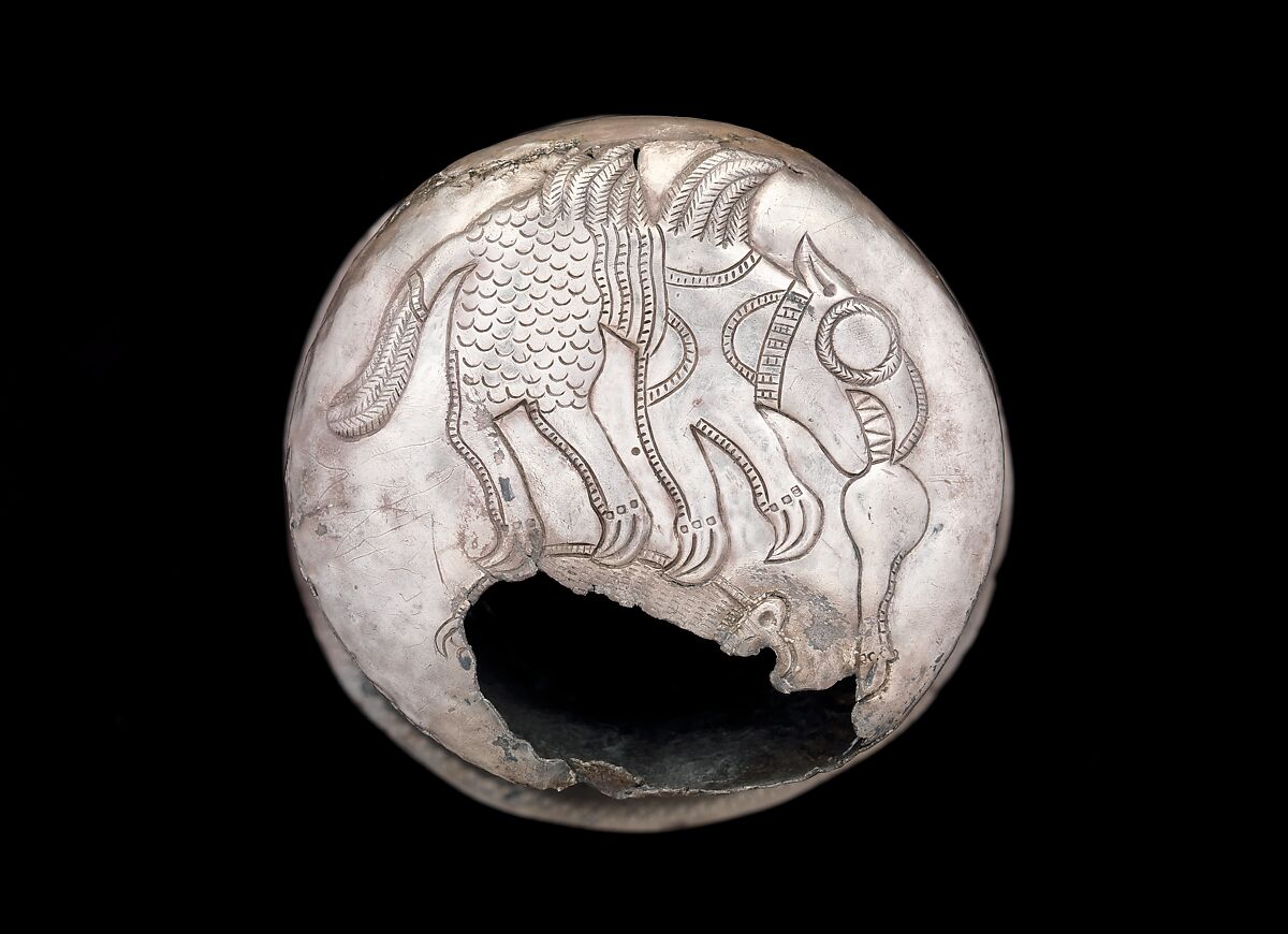 Beaker with birds and animals, Silver