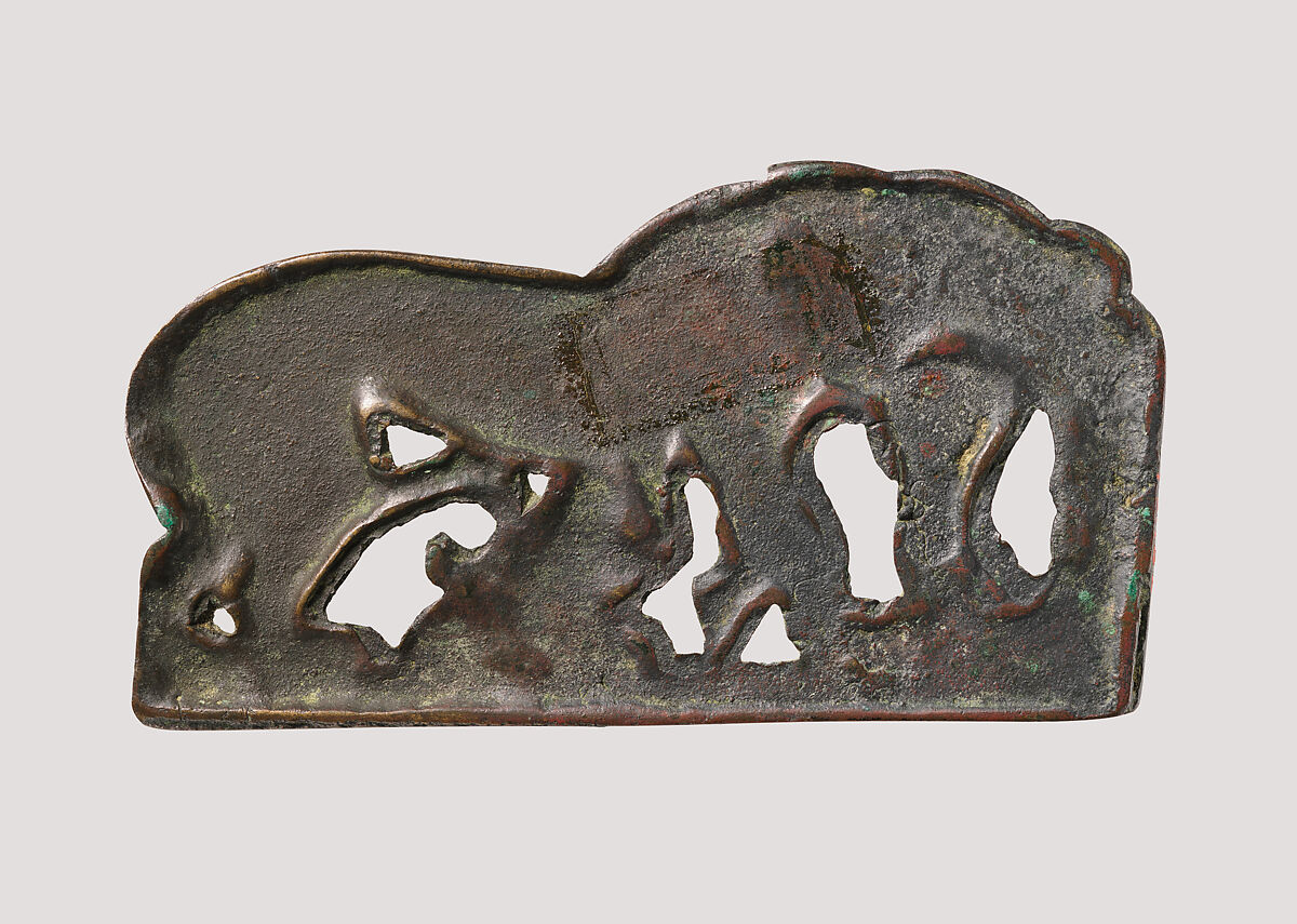 Plaque with tiger devouring ram, Bronze, Xiongnu