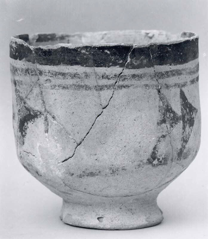 Plate and cup, Ceramic, Ubaid 
