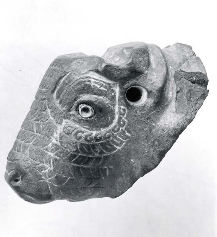 Bull head-shaped spout of vessel, Bitumen compound, shell, Elamite 